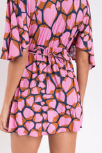 Cargar imagen en el visor de la galería, Amore-Pink Mini Dress
